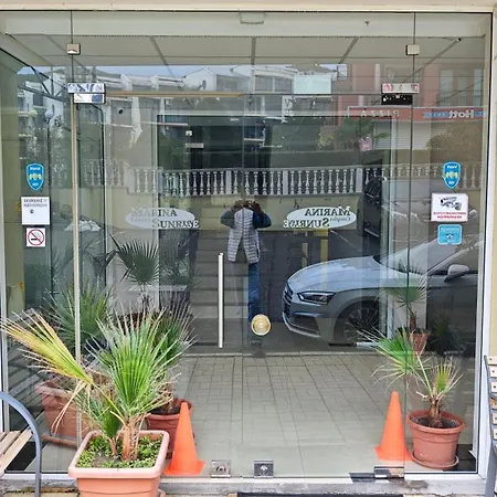 Marina Sunrise Complex By The Sea Свети-Влас