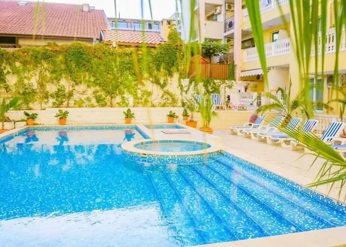 Marina Sunrise Complex By The Sea Курортный комплекс Свети-Влас